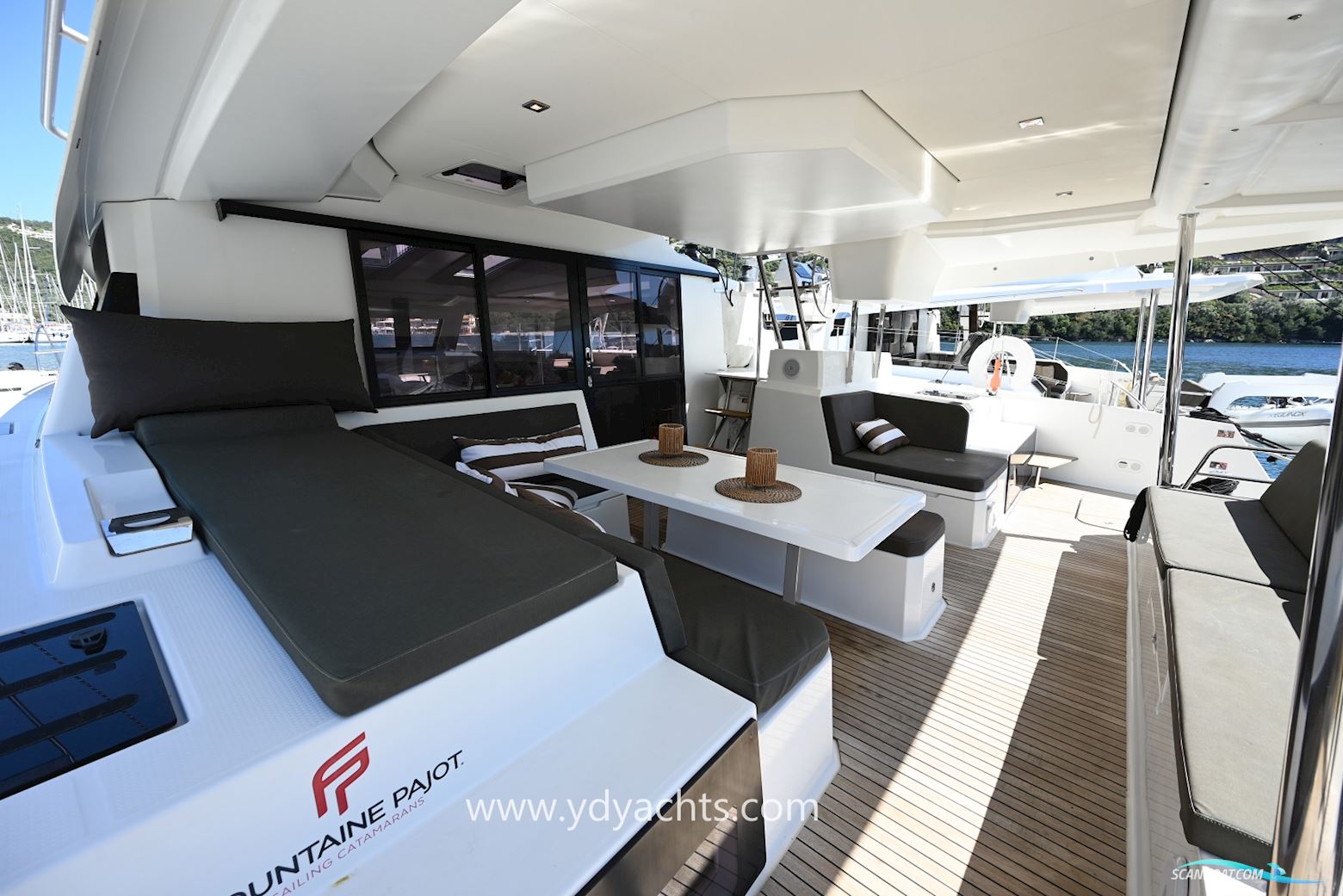 Fountaine Pajot Elba 45