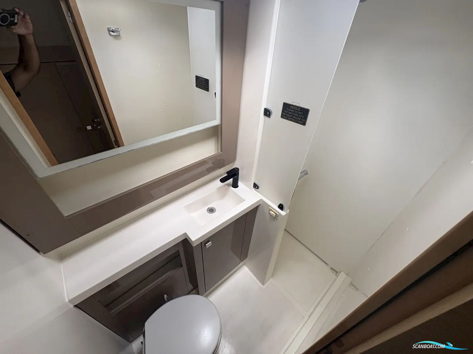 Fountaine Pajot Helia 44 Evolution Oceanic Package