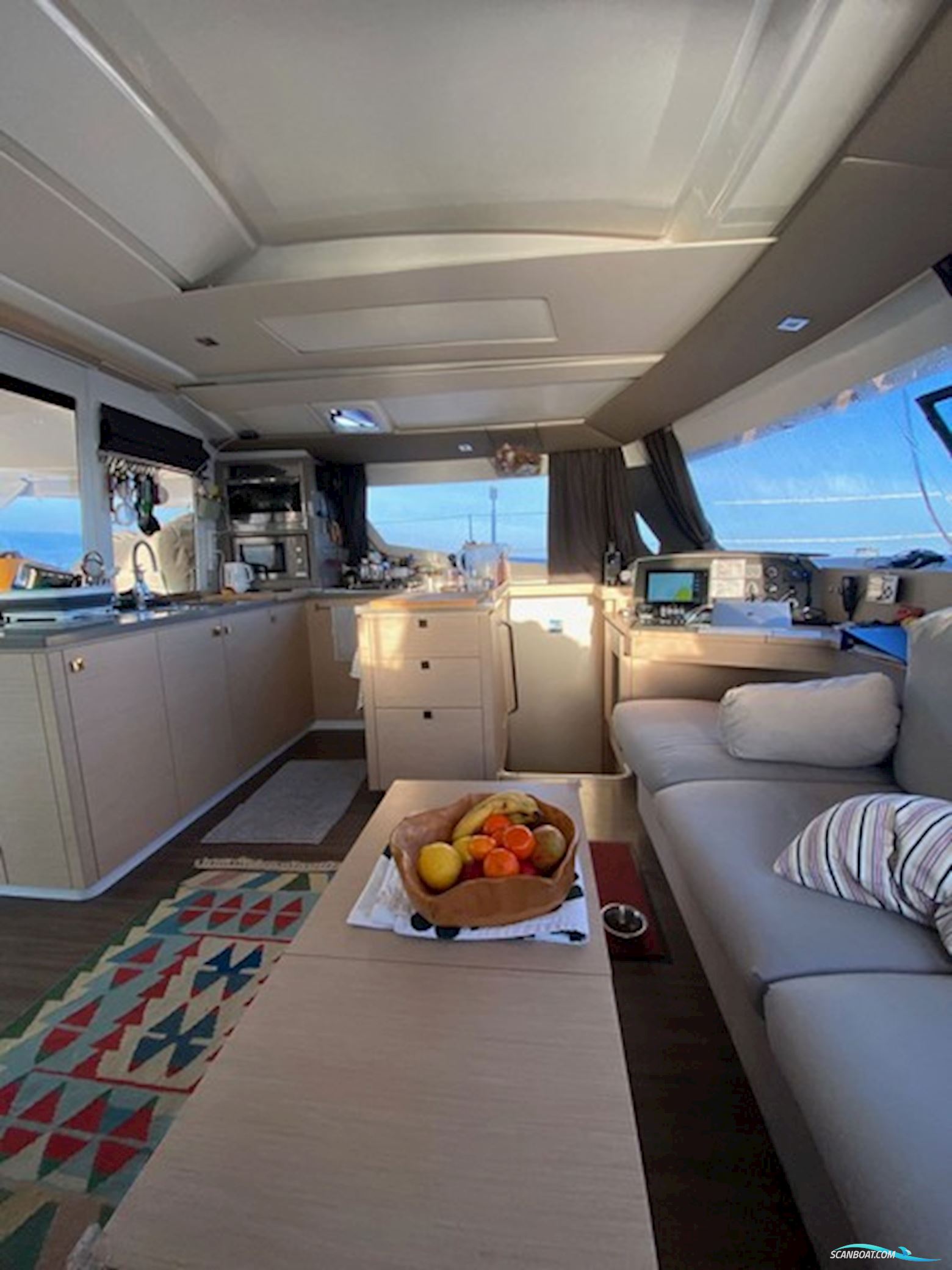 Fountaine Pajot Helia 44