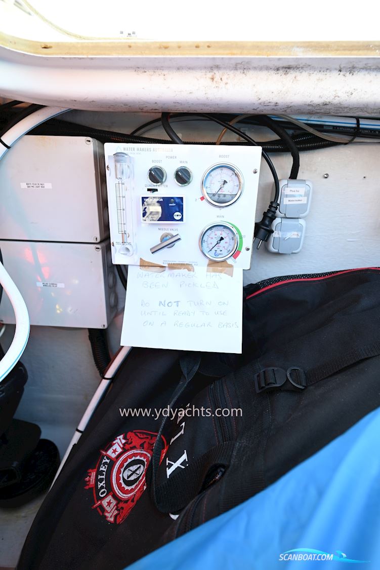 Fountaine Pajot Helia 44