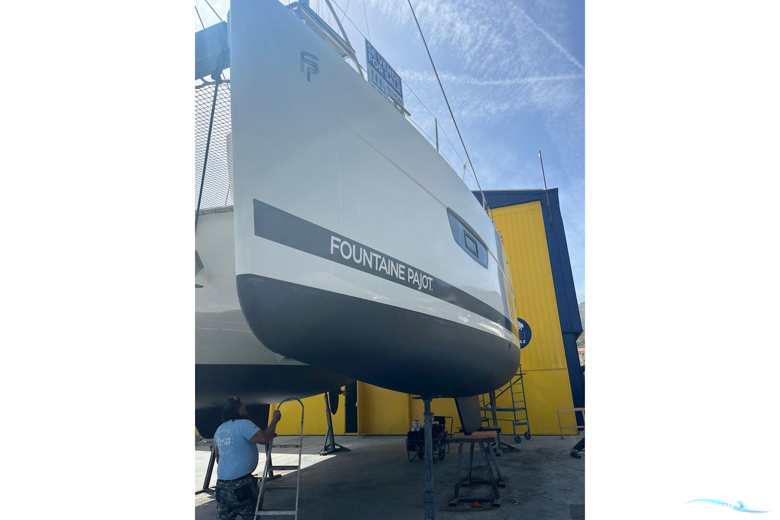 Fountaine Pajot Lucia 40