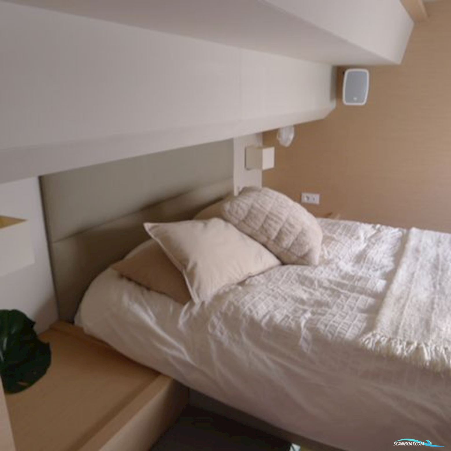 Fountaine Pajot MY 40 Gold Version