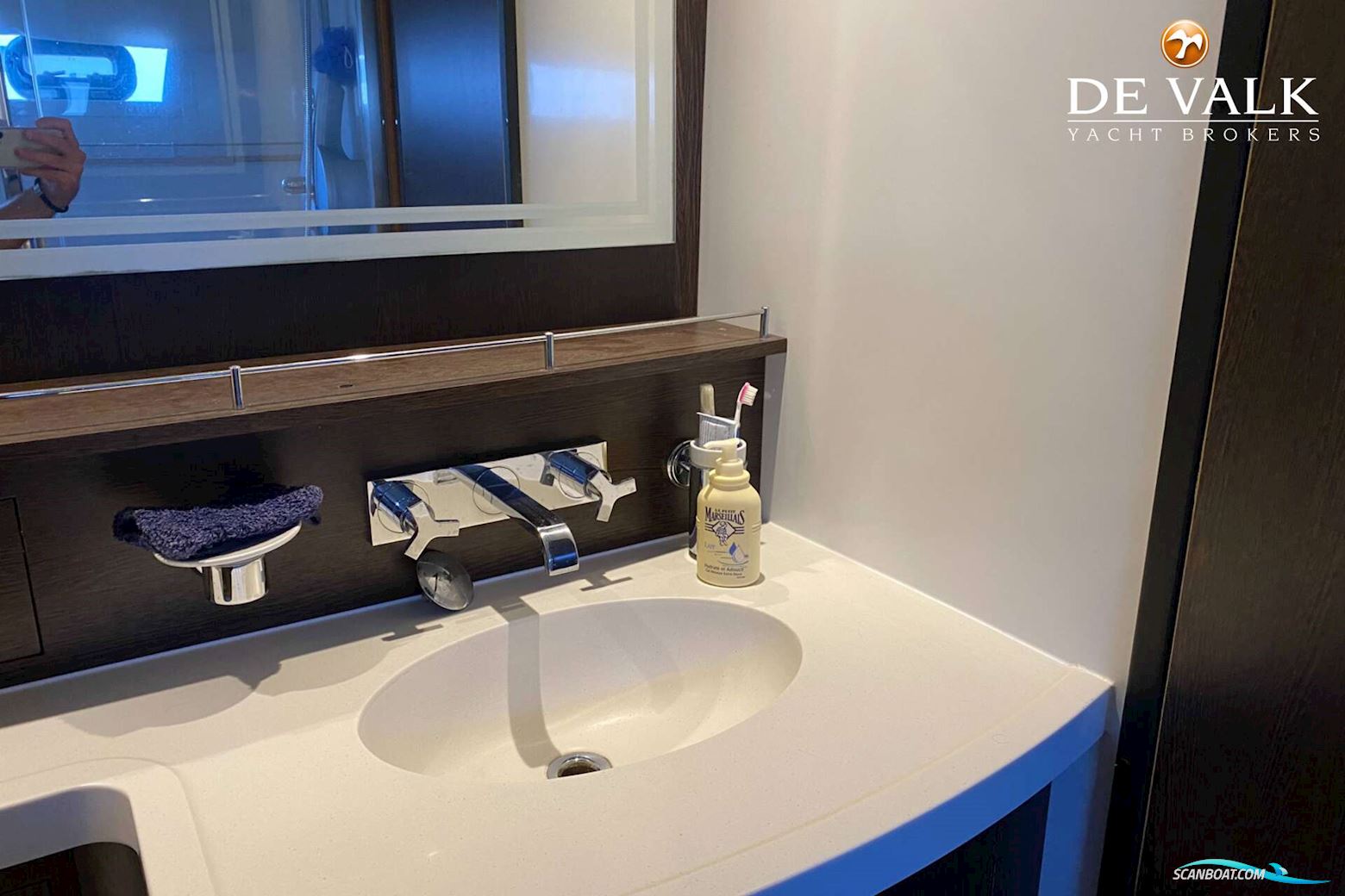 Fountaine Pajot Queensland 55