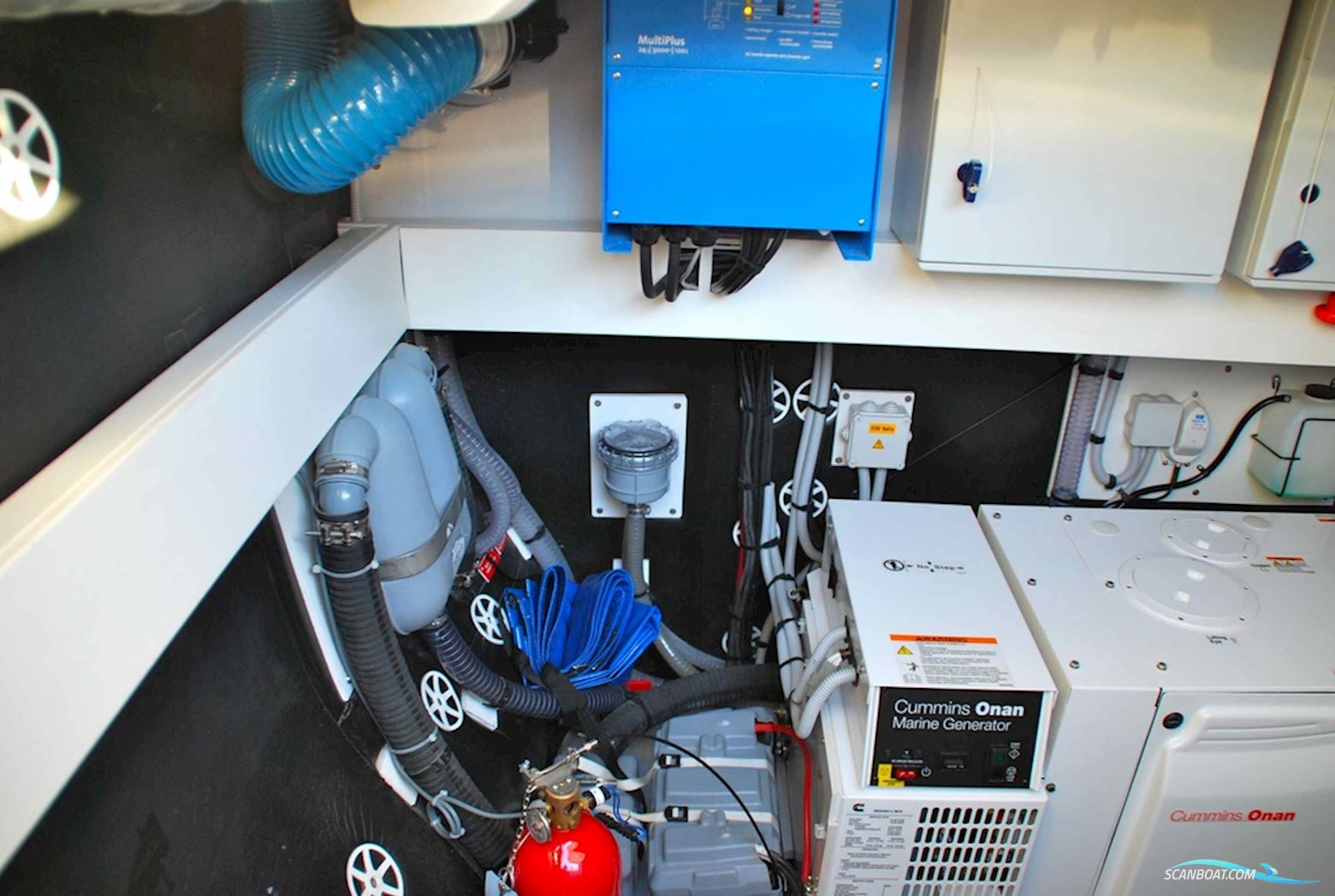 Fountaine Pajot Queensland 55