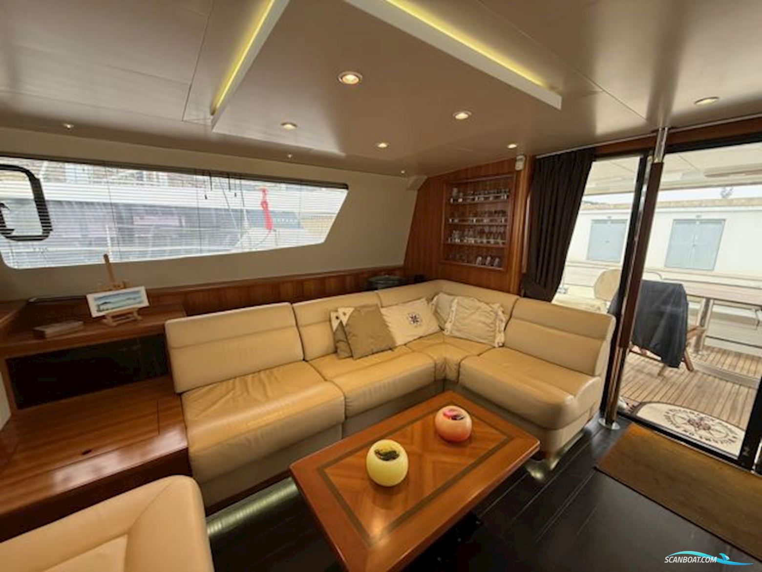 Fountaine Pajot Queensland 55