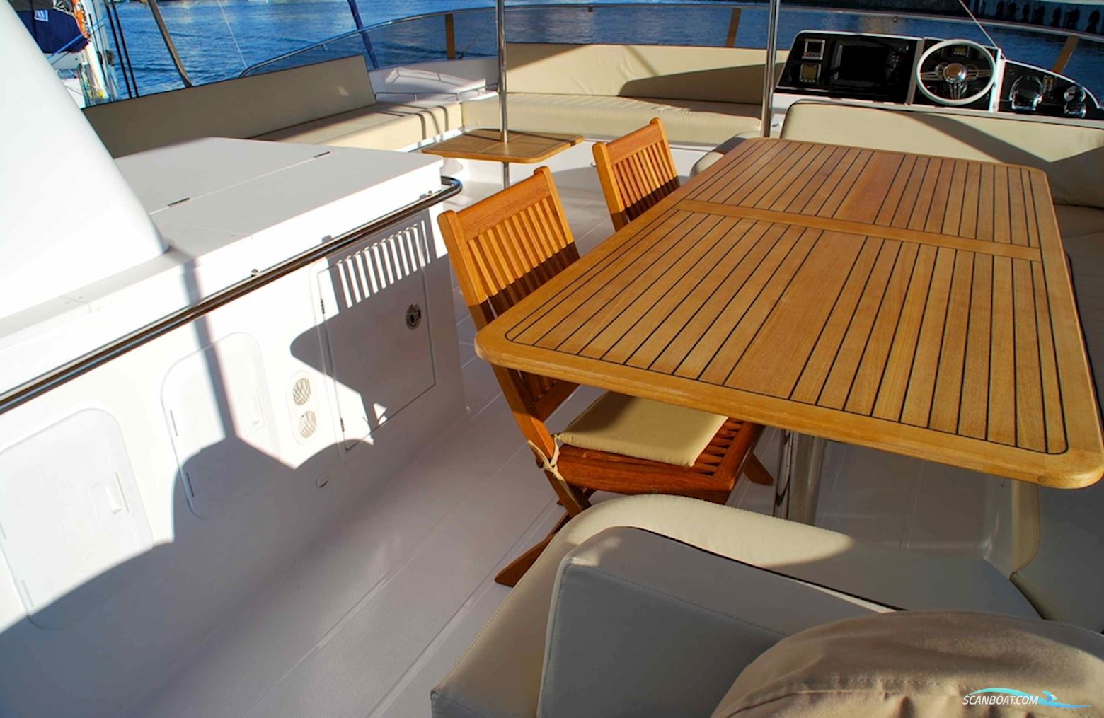 Fountaine Pajot Queensland 55