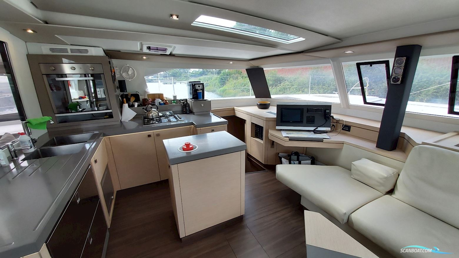 Fountaine Pajot Saona 47