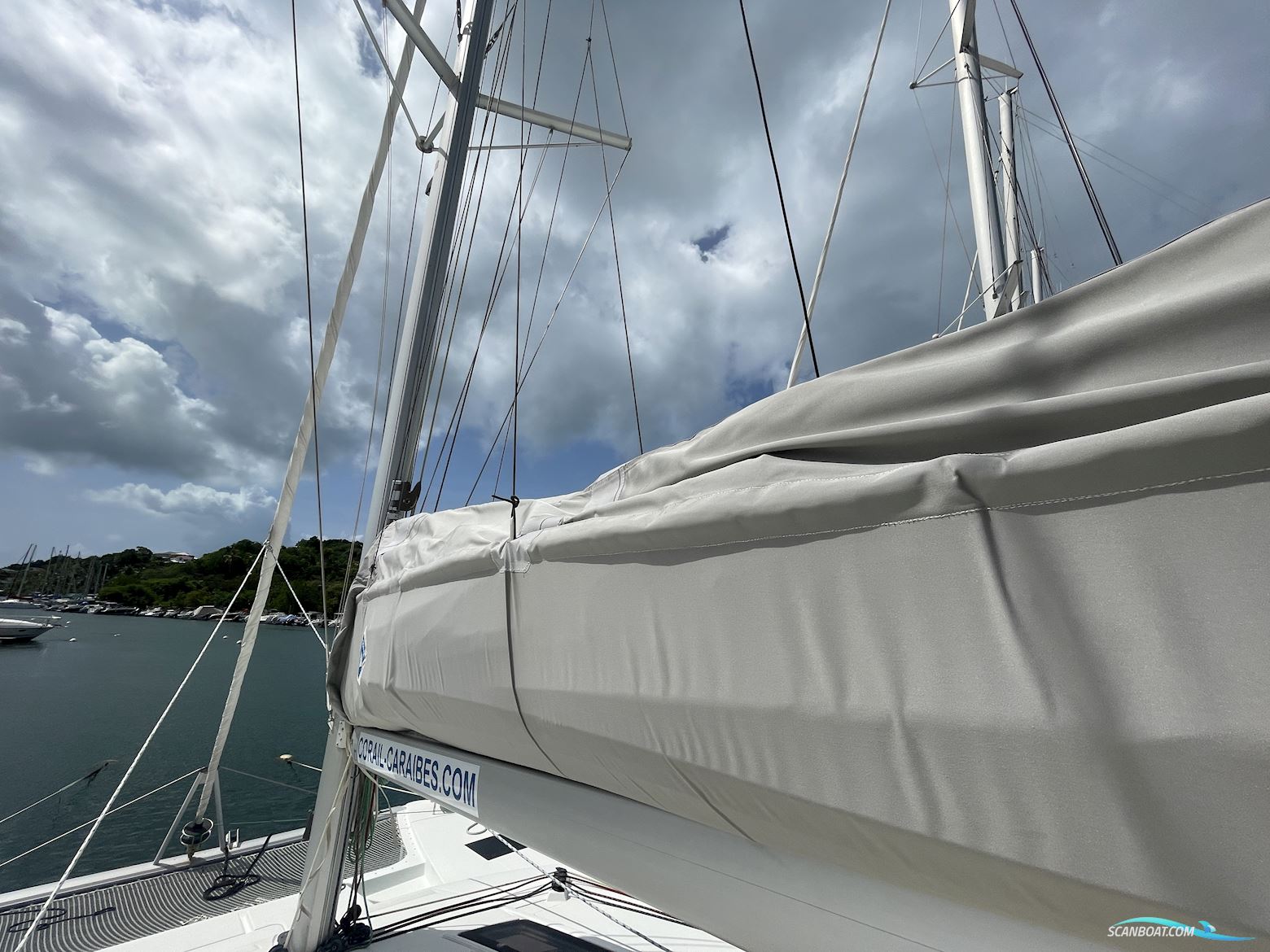 Fountaine Pajot Saona 47