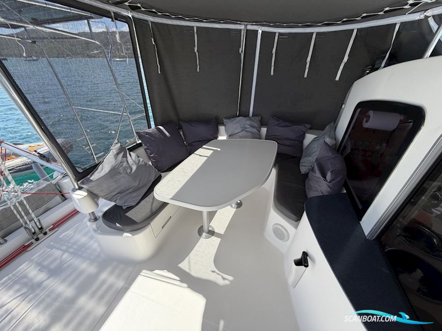 Fountaine Pakot Lavezii 40
