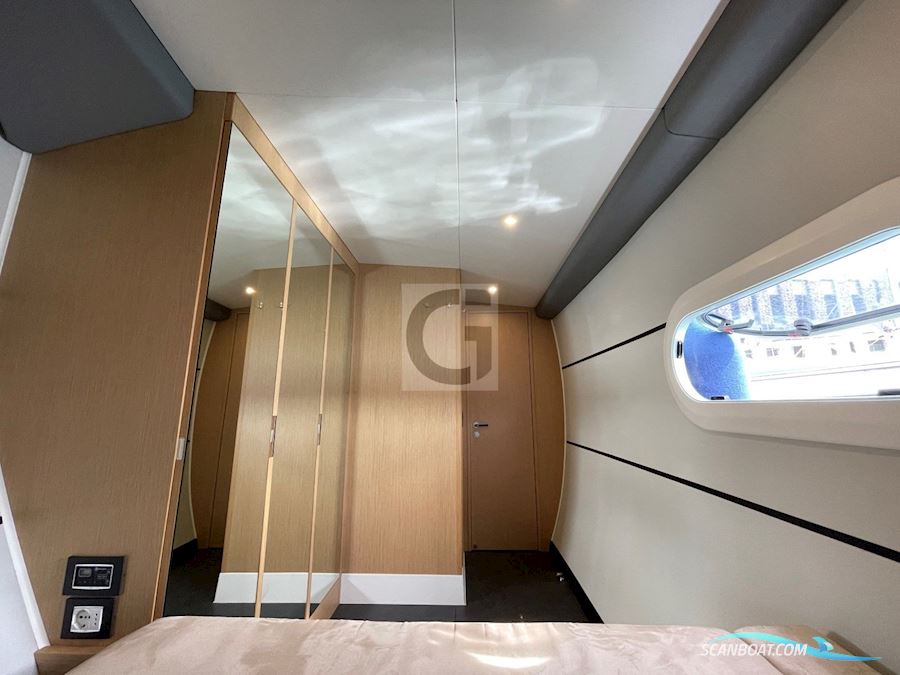 Ice Yachts ICE CAT 61