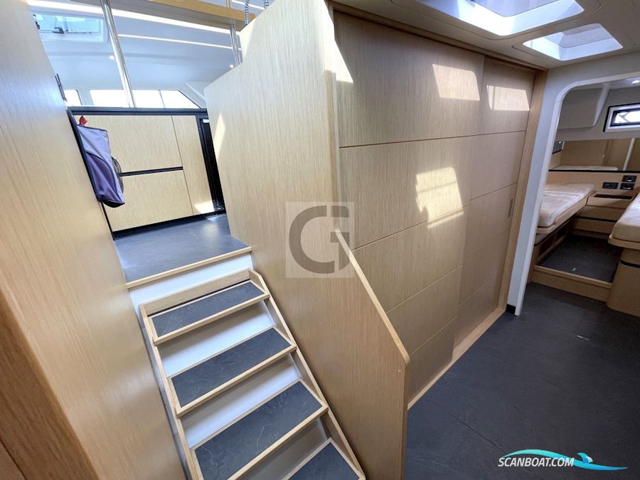 Ice Yachts ICE CAT 61