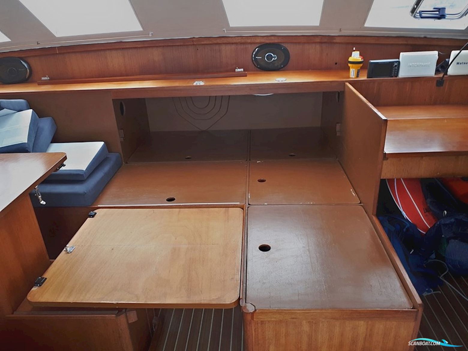 Kurt Hughes KH 14 Catamaran