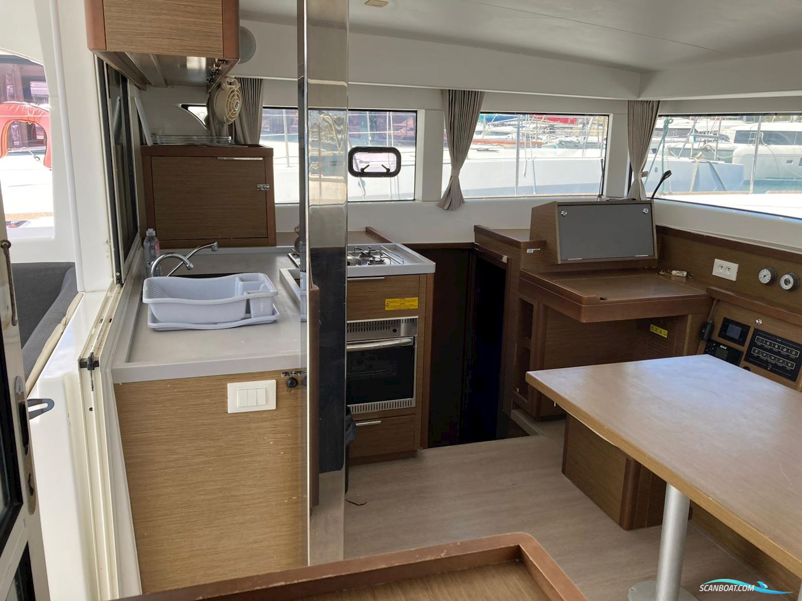 LAGOON  40
