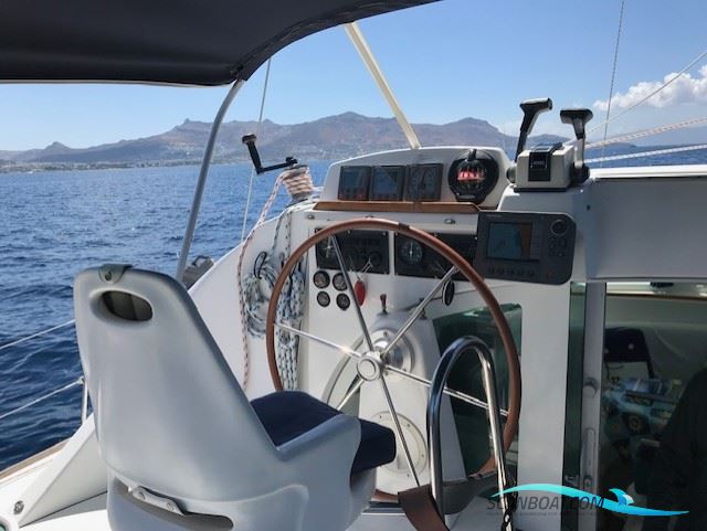 Lagoon 380 S2 (Owners Version)