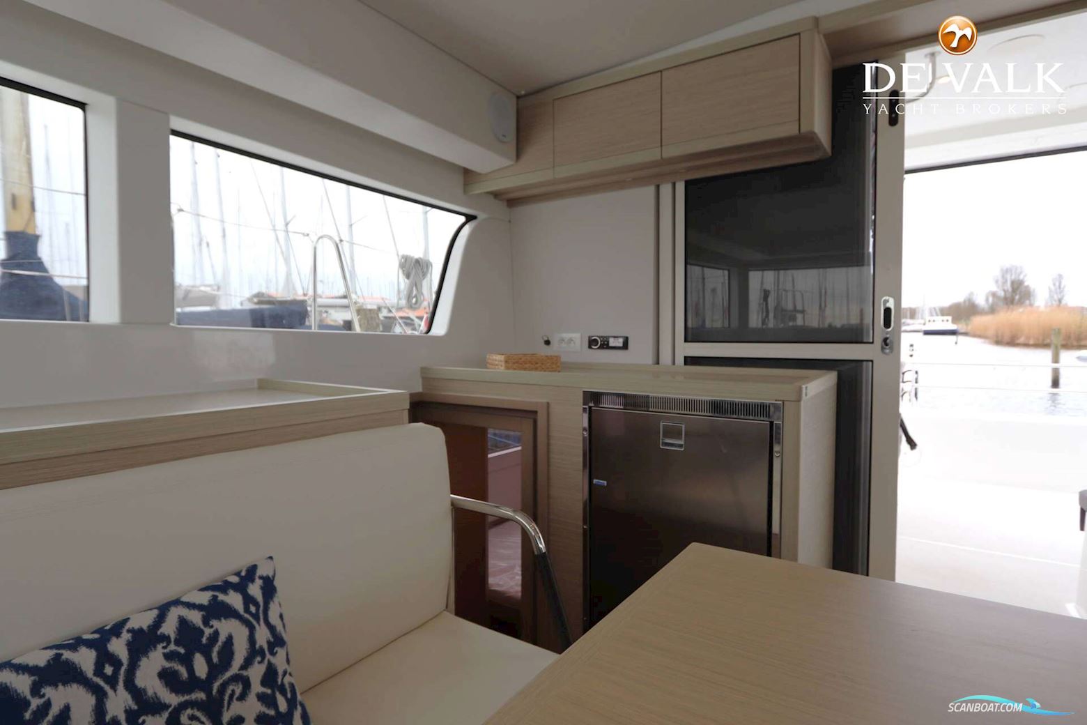 Lagoon 40