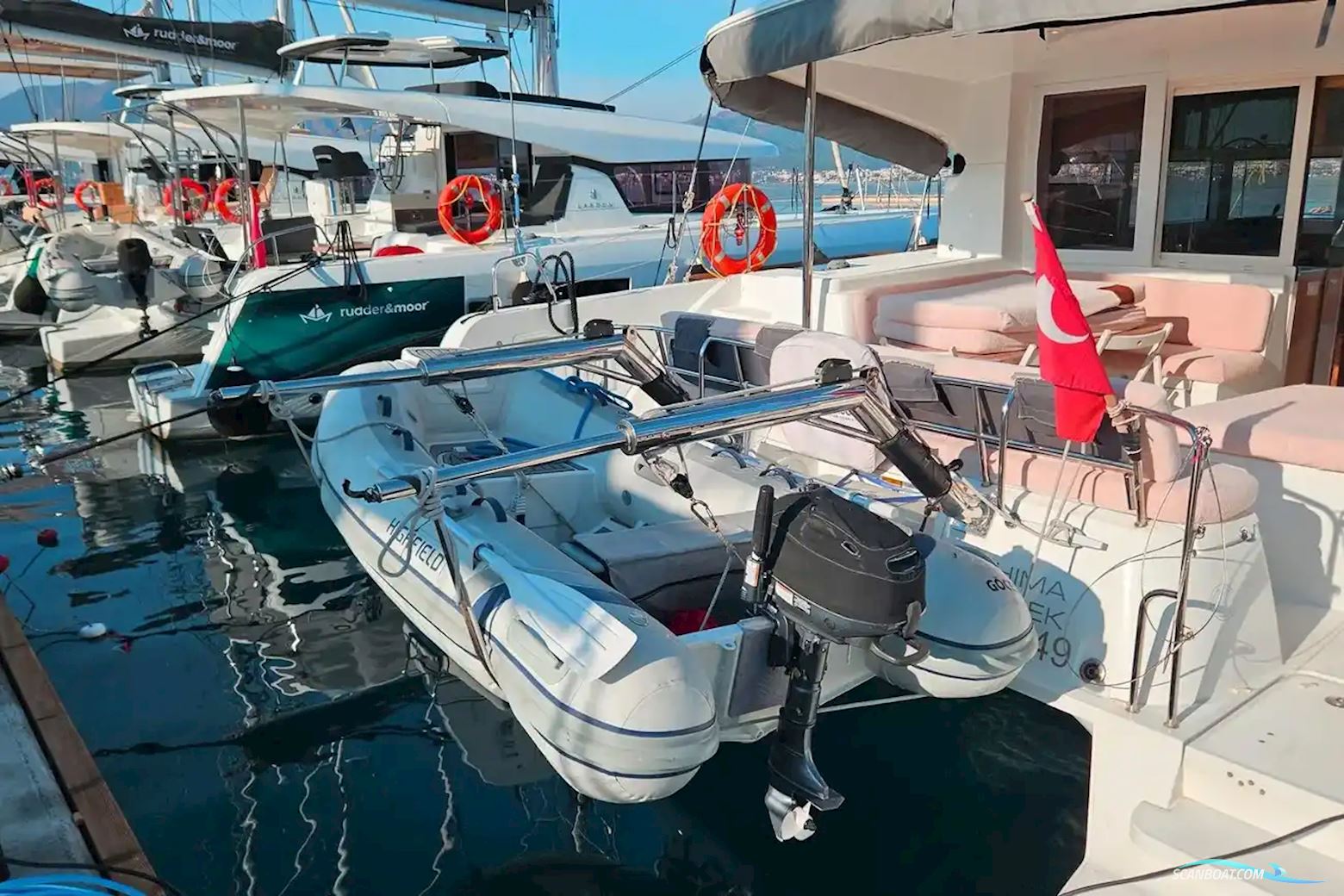 Lagoon 40