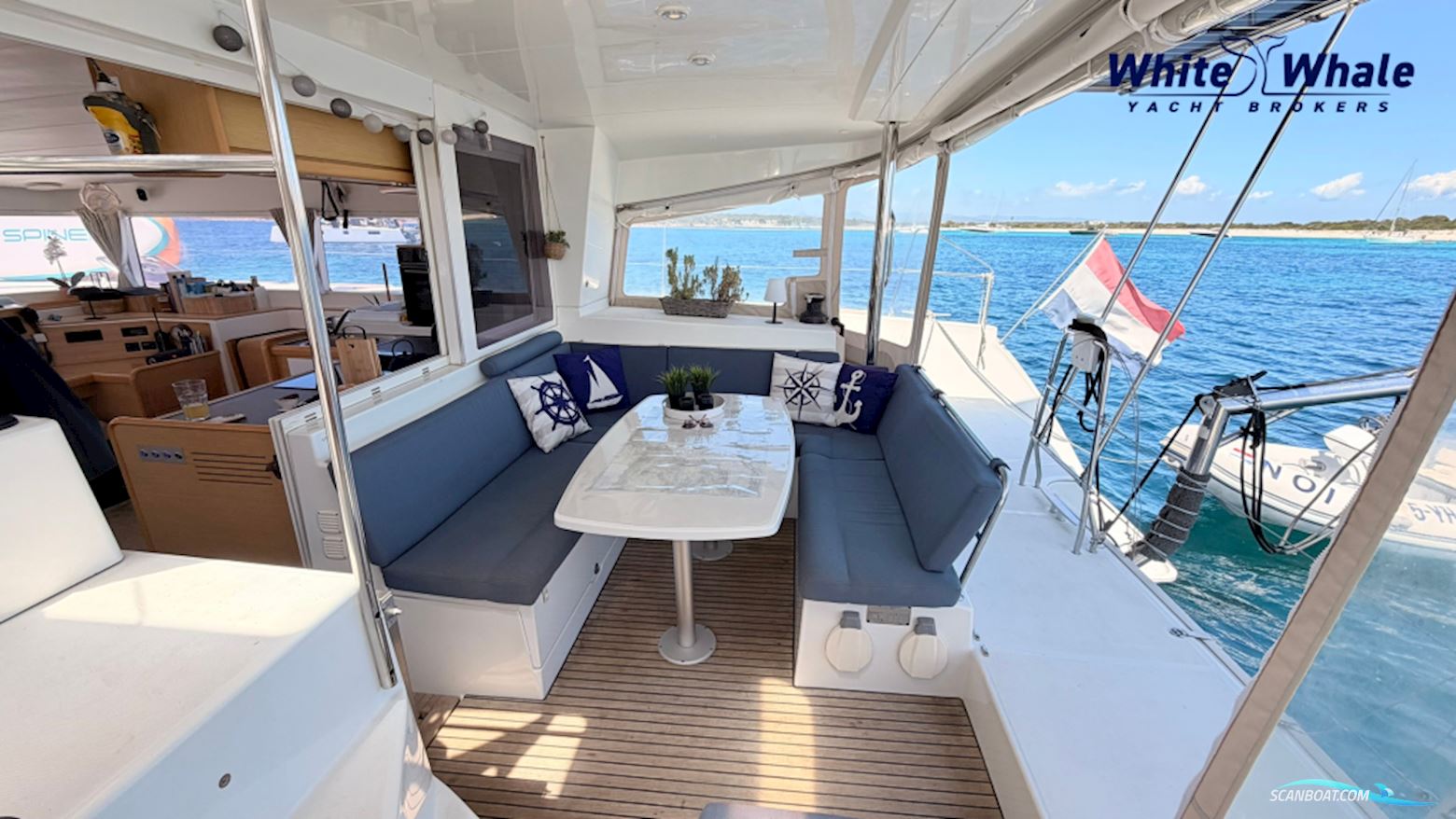 Lagoon 400