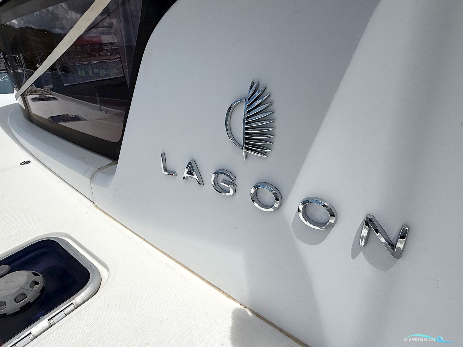 Lagoon 42