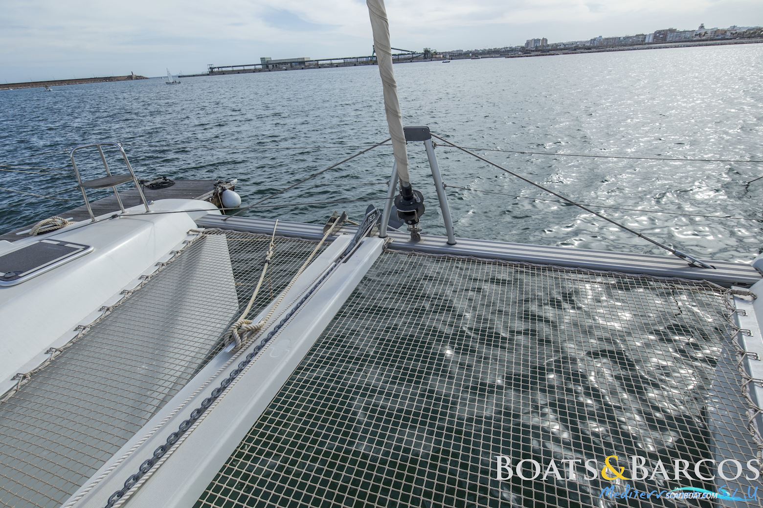 Lagoon 42