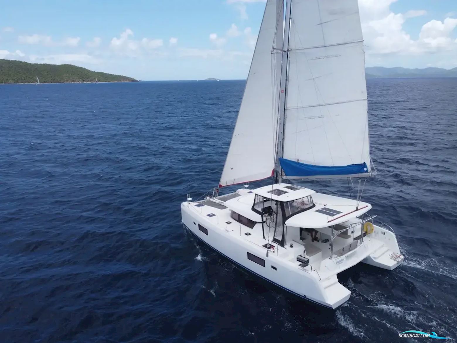 Lagoon 42