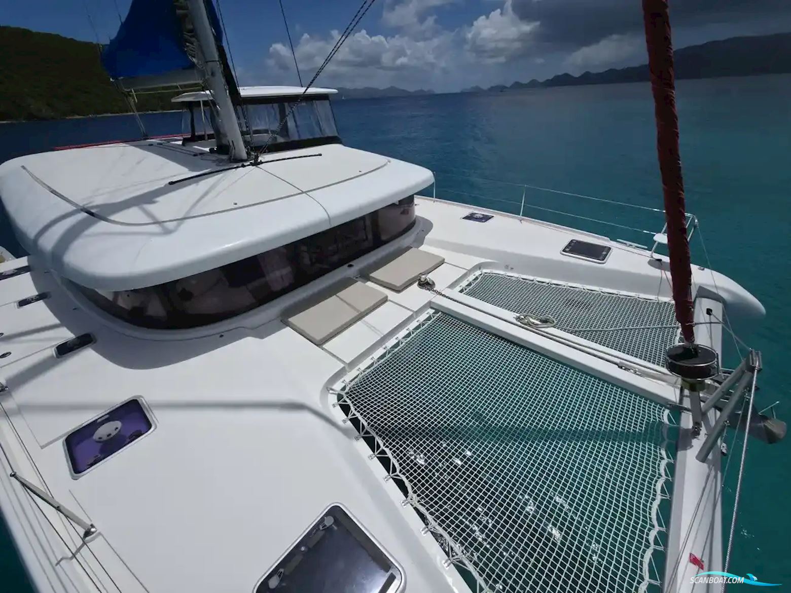 Lagoon 42