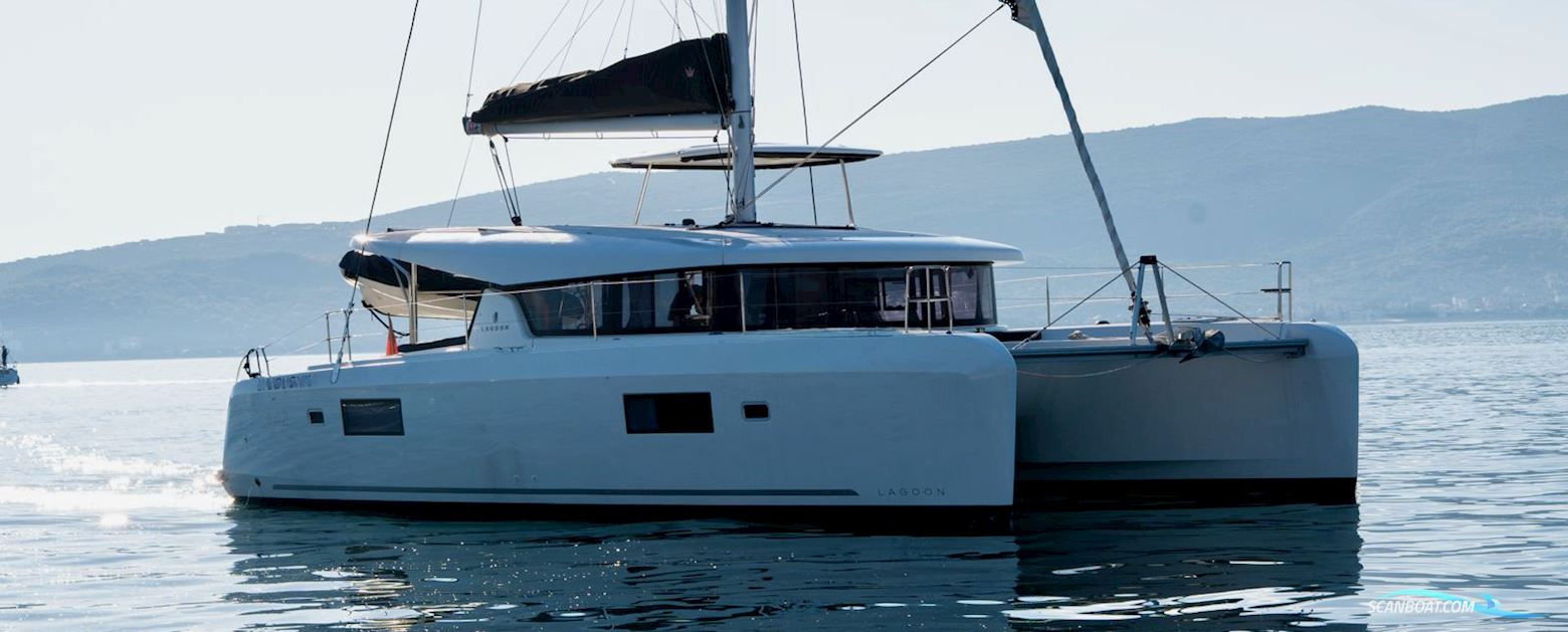 Lagoon 42 Flerskrovsbåt 2023, med Yanmar 4JH57 motor, Montenegro