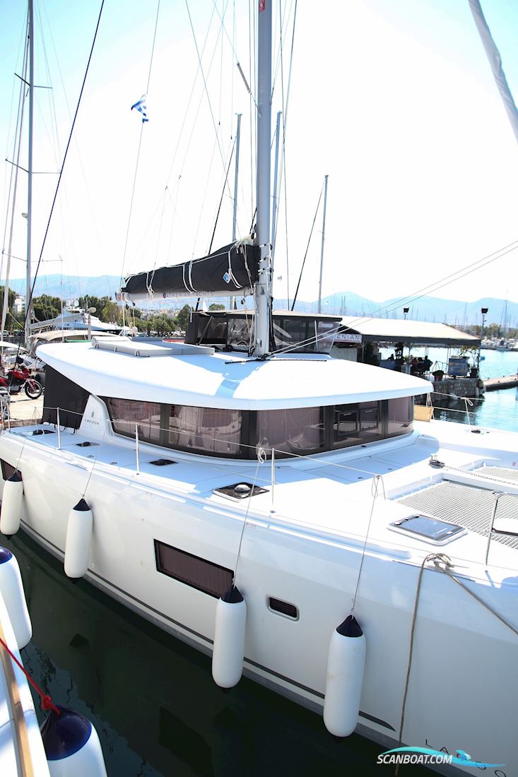 Lagoon 42