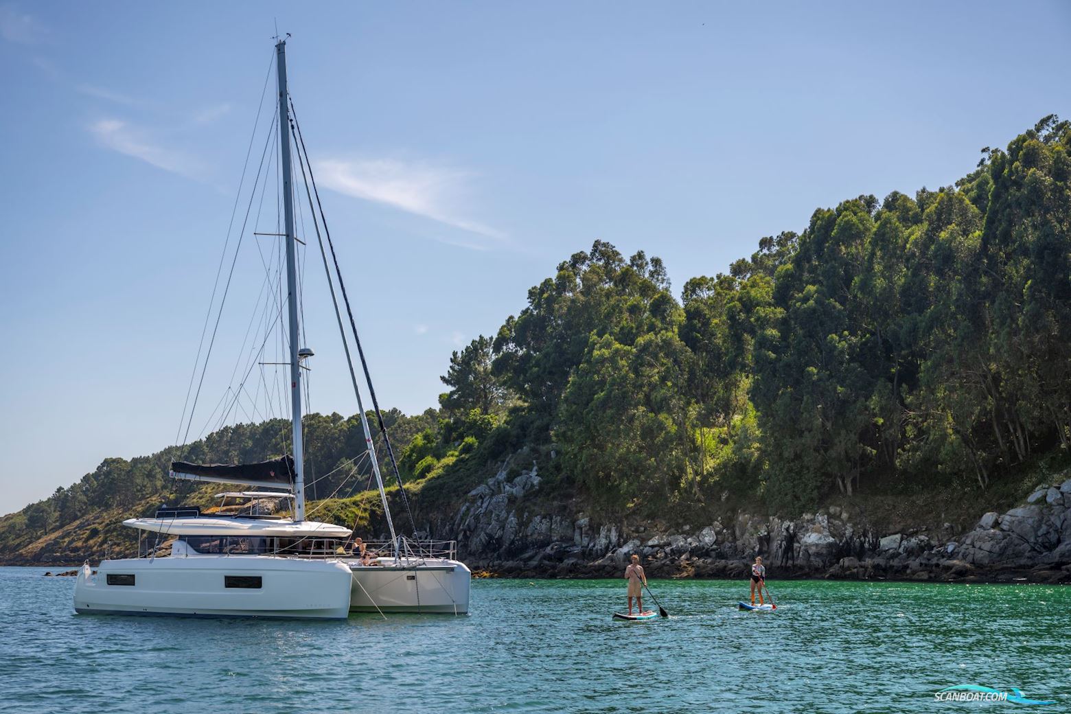 Lagoon 43