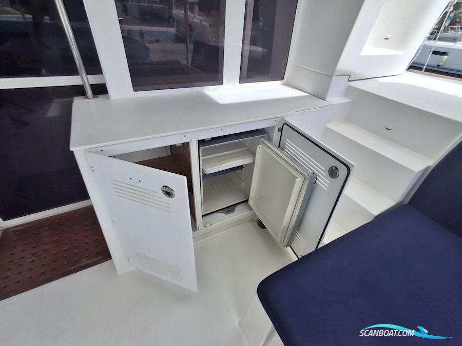 Lagoon 450 F