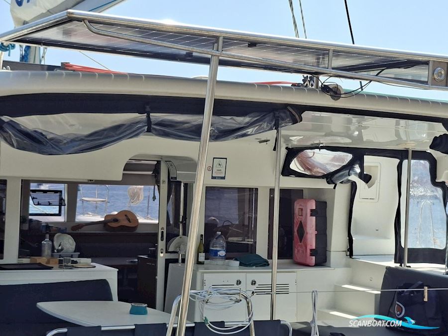 Lagoon 450 F