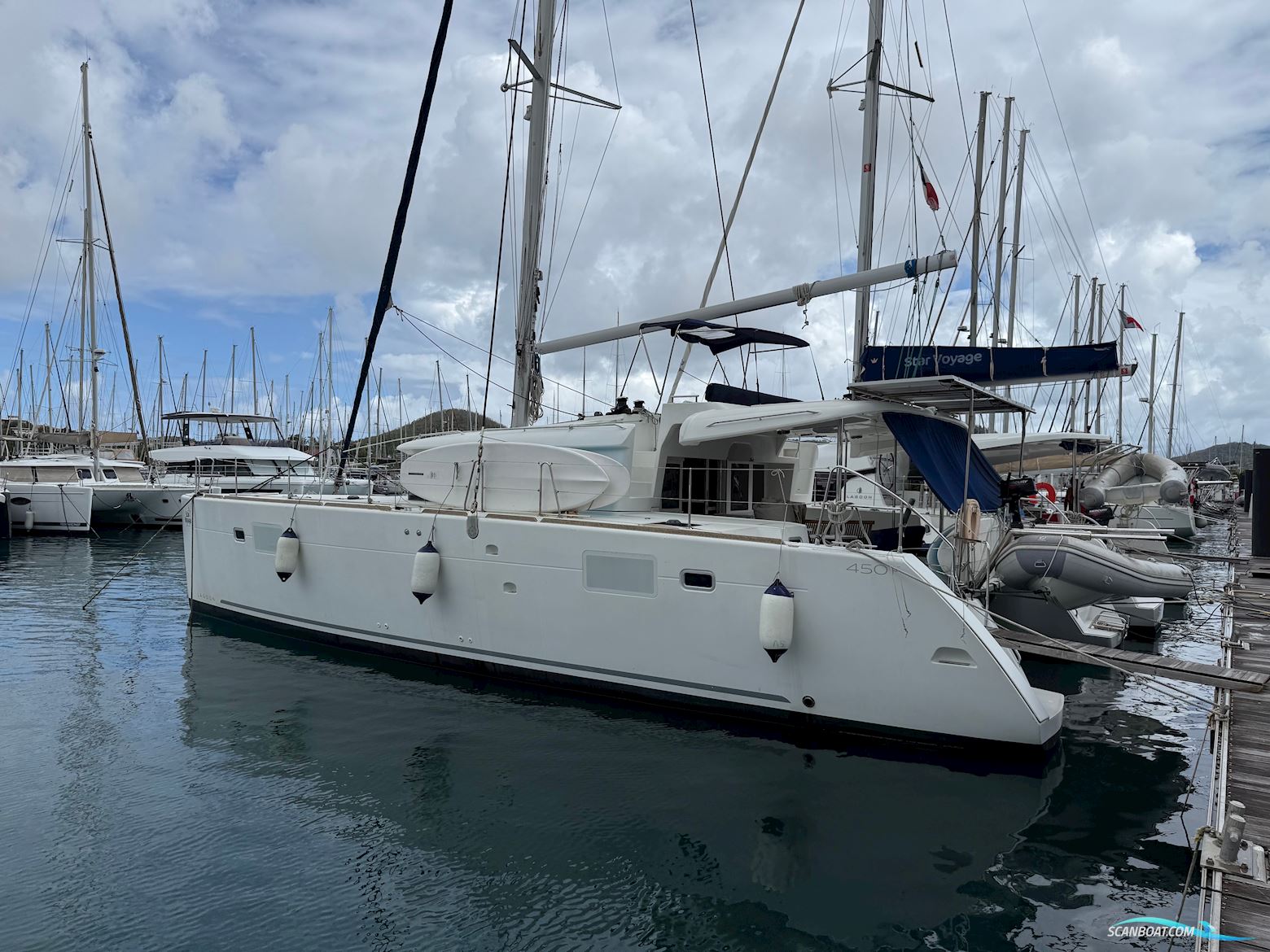 Lagoon 450 Flerskrovsbåt 2018, med Yanmar motor, Ingen landinfo
