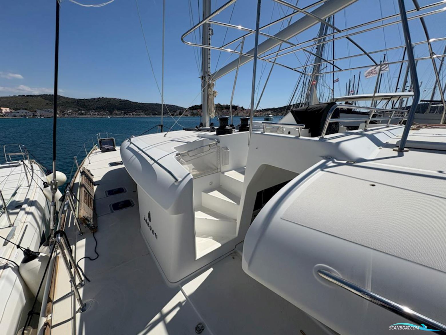 Lagoon 450