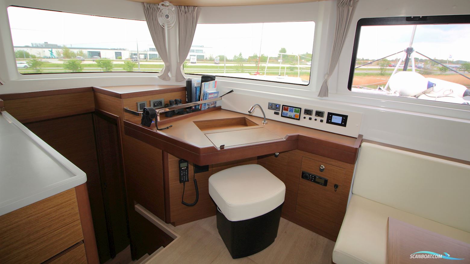 Lagoon 46