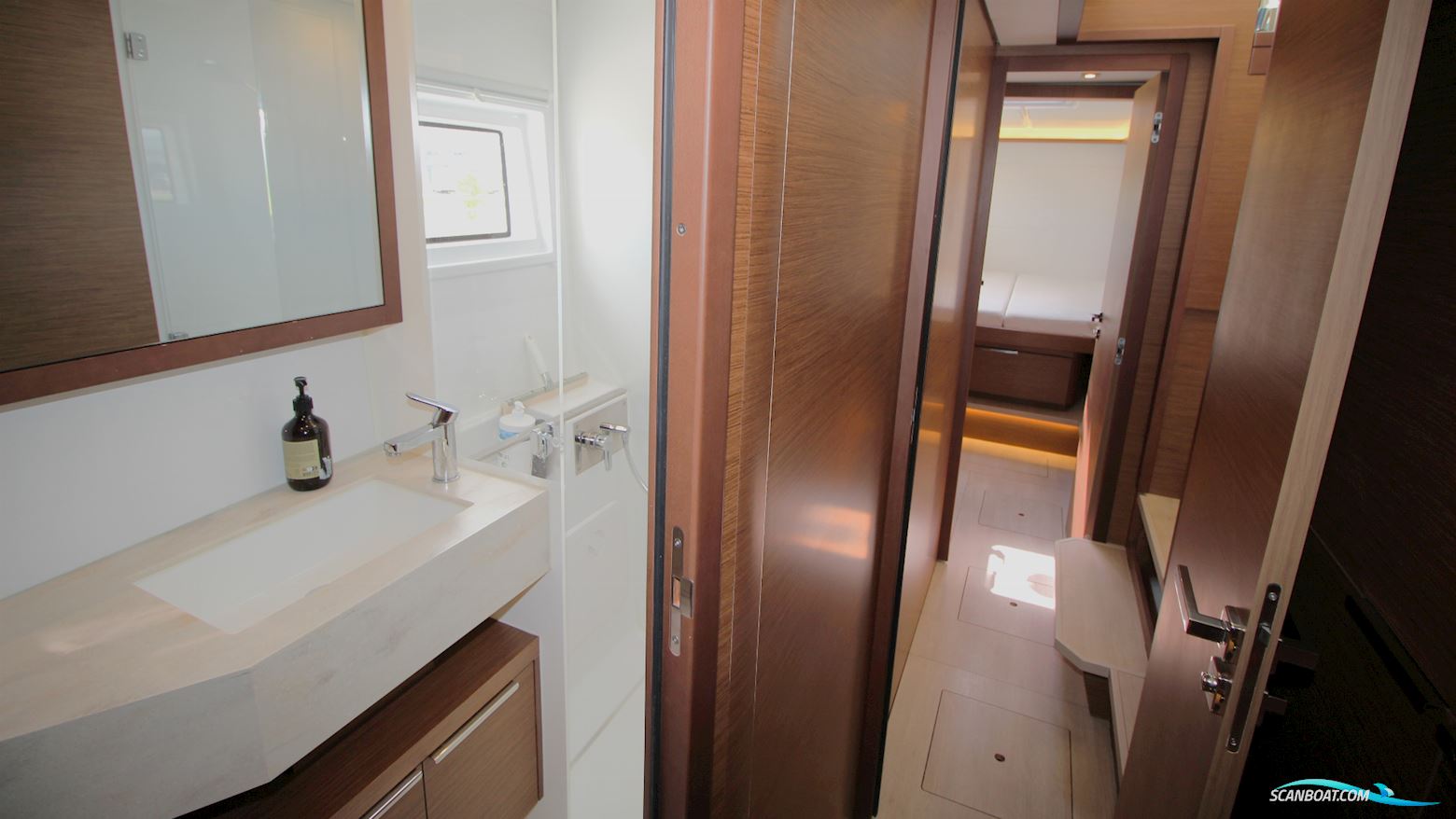 Lagoon 46