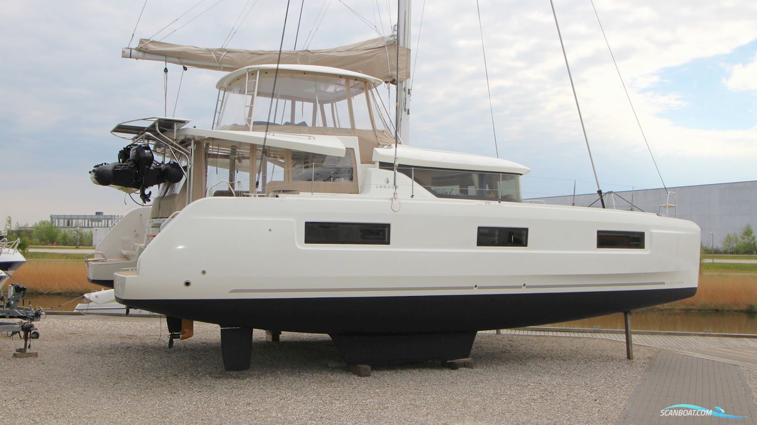 Lagoon 46