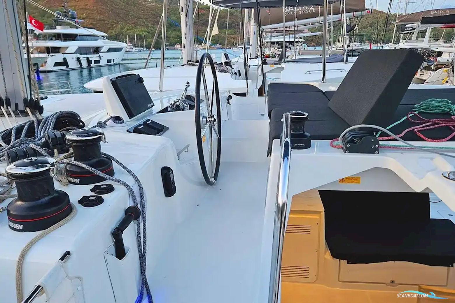 Lagoon 46
