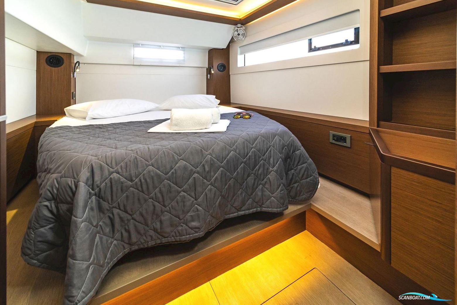 Lagoon 46
