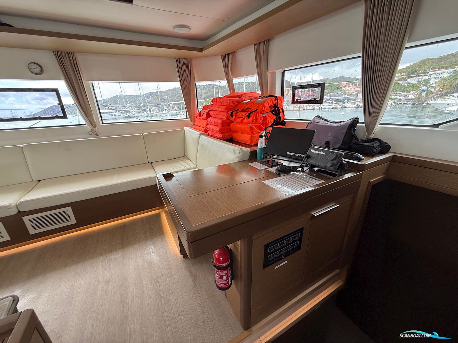 Lagoon 50