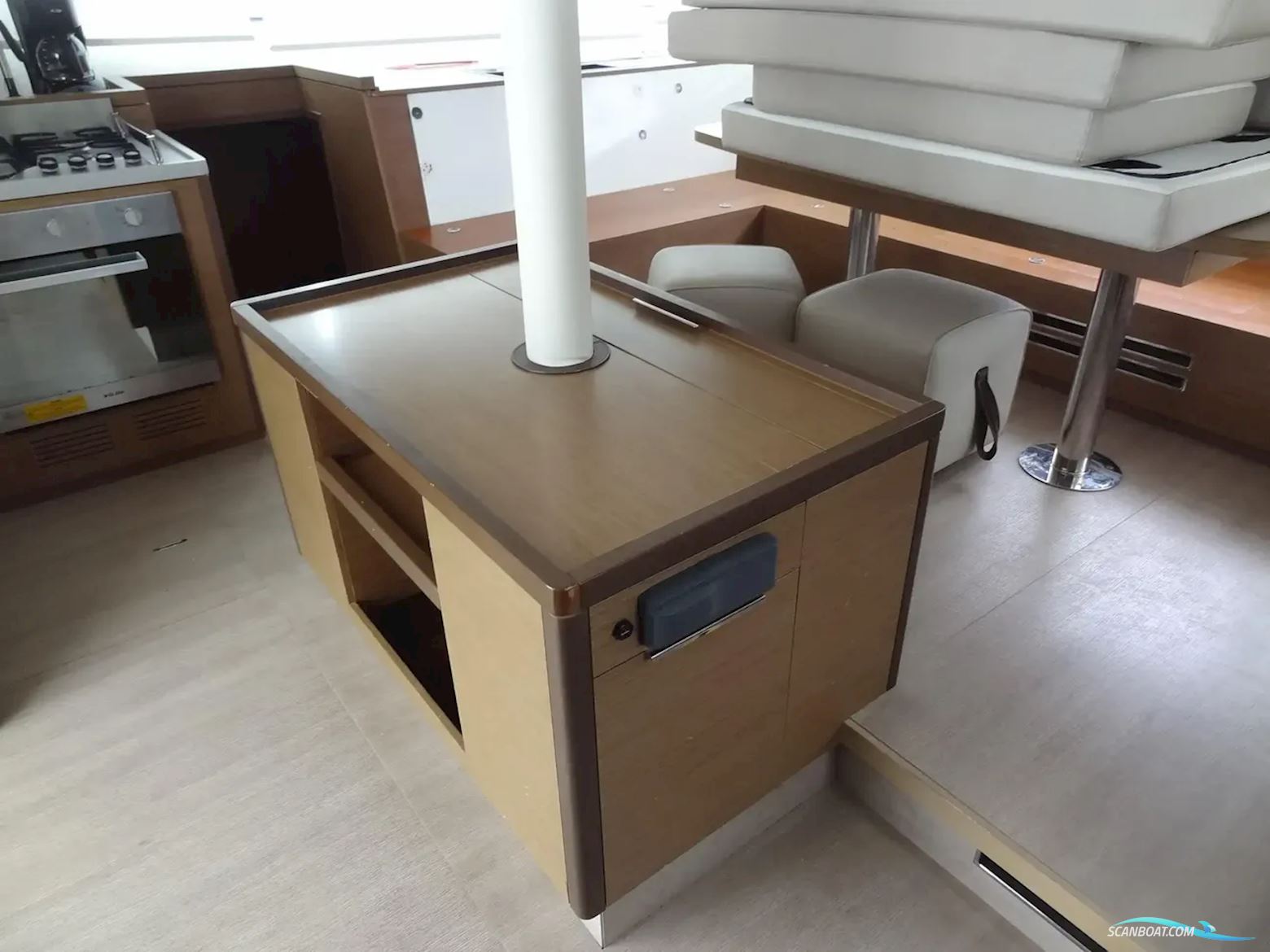 Lagoon 50