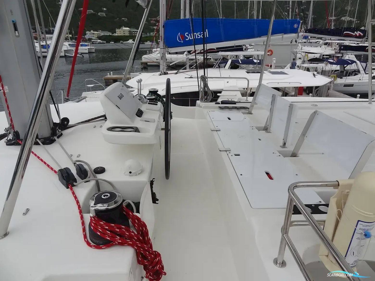 Lagoon 50