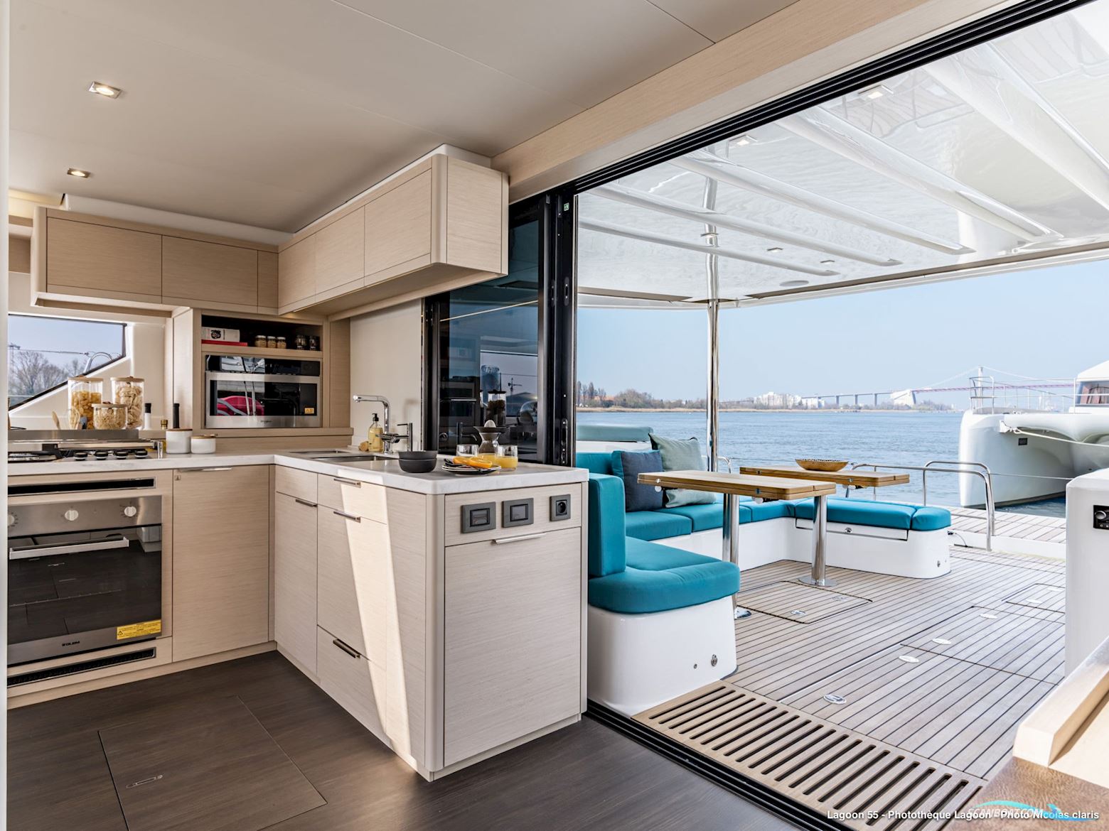 Lagoon 55
