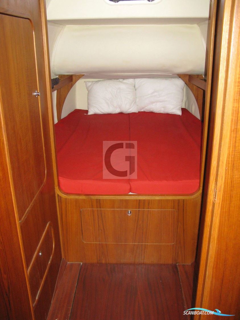 Latini Marine Cat 43