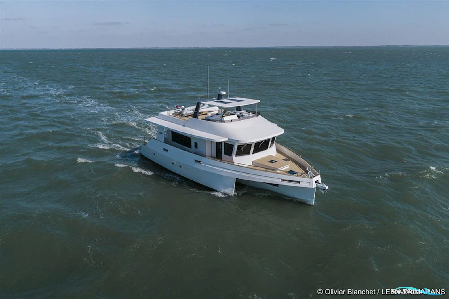 Leen Trimarans Leen 56 Flerskrovsbåt 2024, med Single Diesel @ 305 HP + 2 Electrical Pods, up to 450 HP Optional motor, Frankrike
