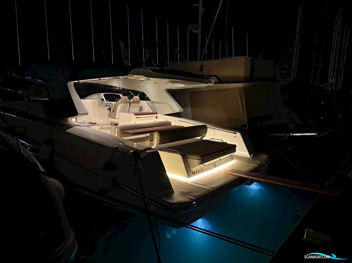 Makai 37 - neuer Powerkatamaran