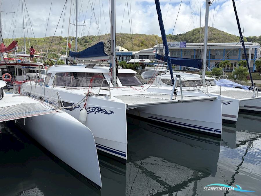 Nautitech 40 Open Flerskrovsbåt 2014, med Yanmar Ymc30 motor, Martinique