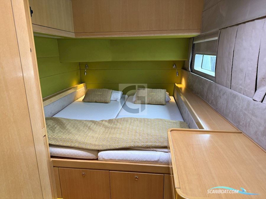 Ocean Explorer 60
