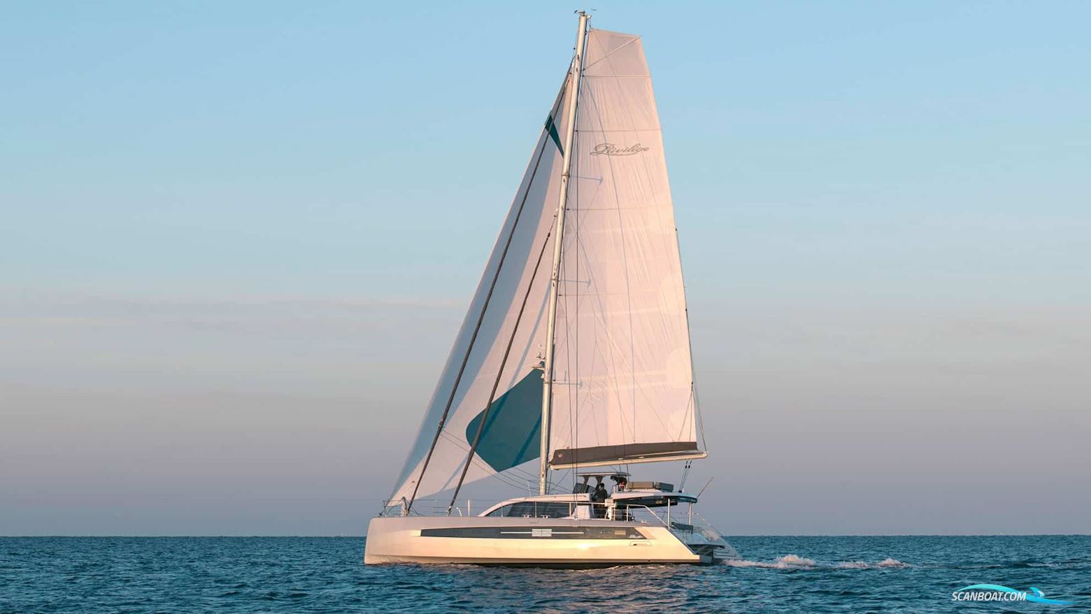 Privilège SIGNATURE 580 Flerskrovsbåt , med Yanmar motor, Frankrike