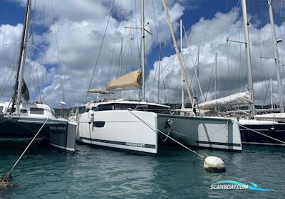 Saona 47 Flerskrovsbåt 2019, med Volvo motor, Martinique