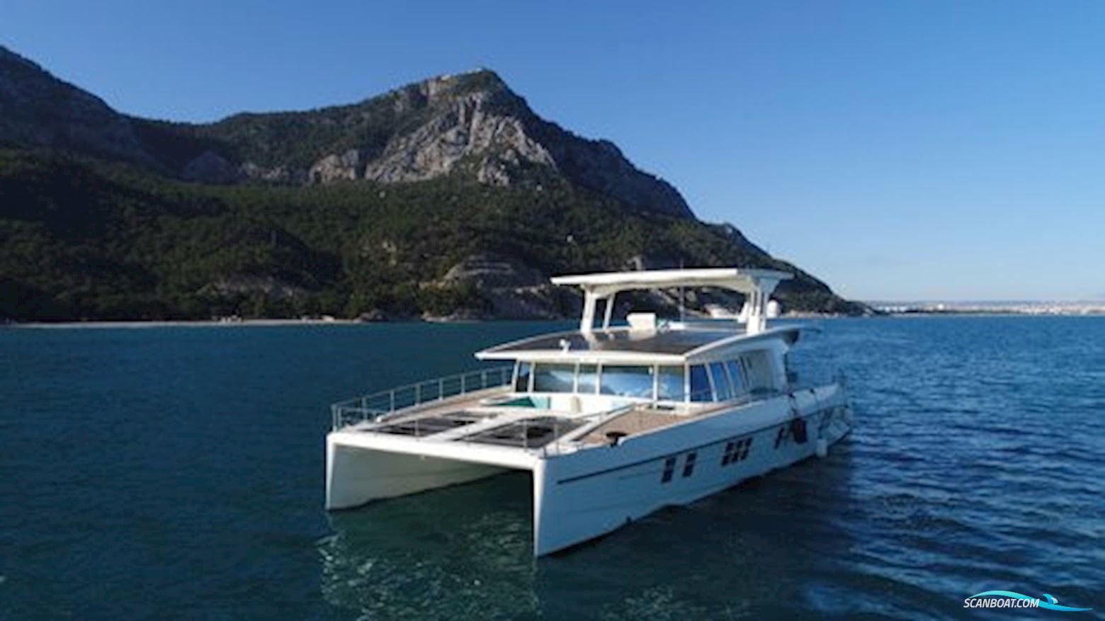 SERENITY Yachts SERENITY 64 Hybrid SOLAR ELECTRIC POWERCAT