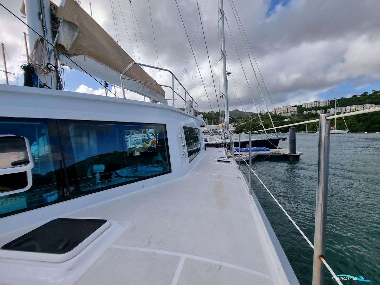 Squalt Marine International CK64